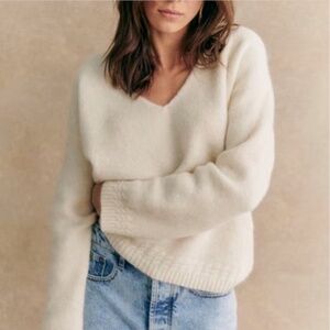 NWT Sézane Denisa Jumper in Ecru